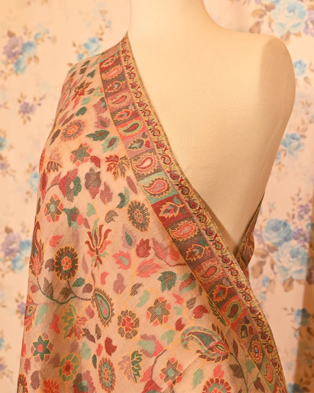 Gulkaar Kani Pashmina