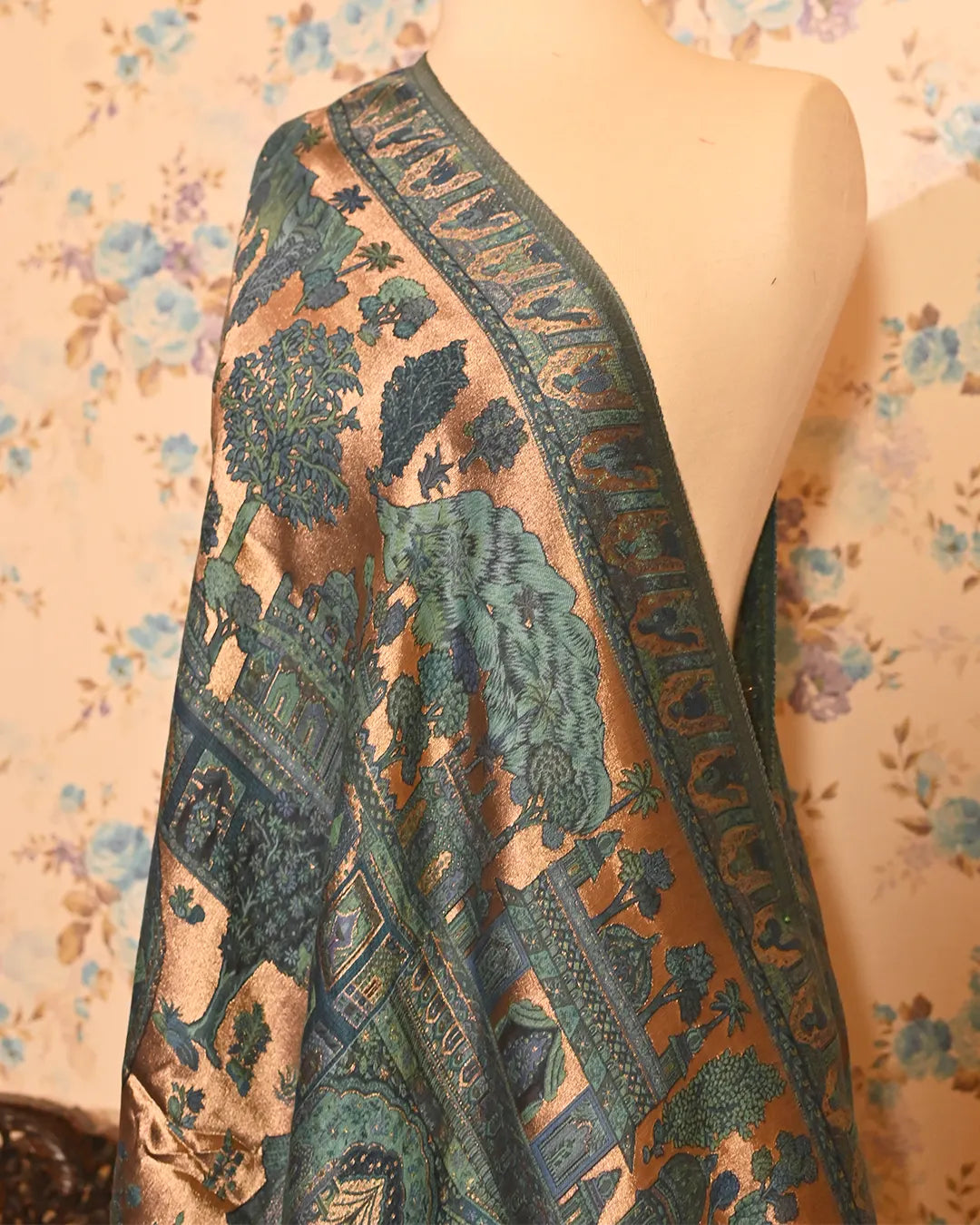 Bagh-e-Mumtaz Pashmina