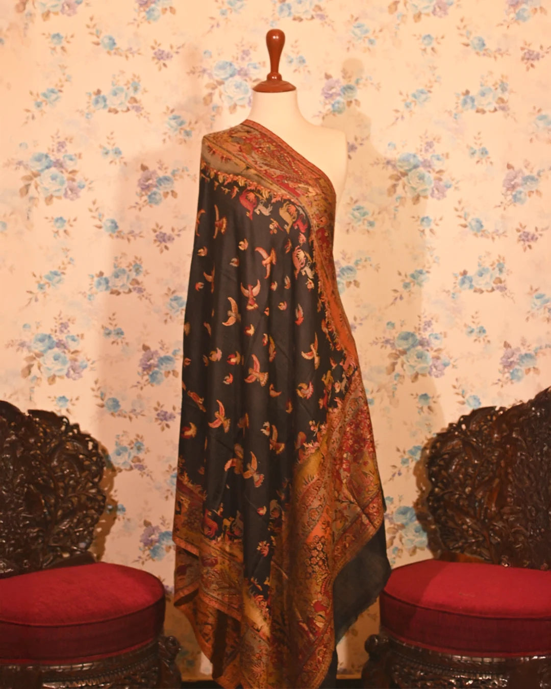 Crimson Jaal Kani Pashmina