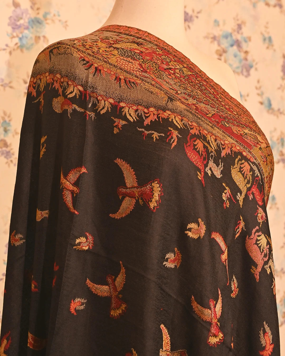 Crimson Jaal Kani Pashmina