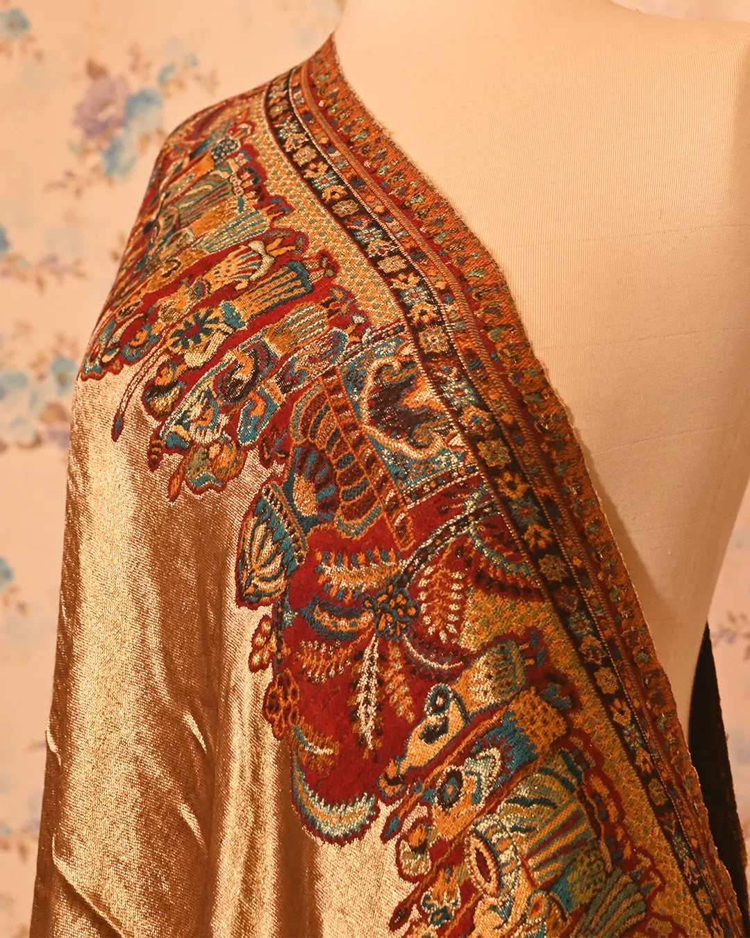 Emperor’s Feather Pashmina