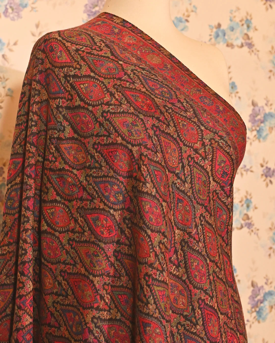 Garnet Jamawar Pashmina