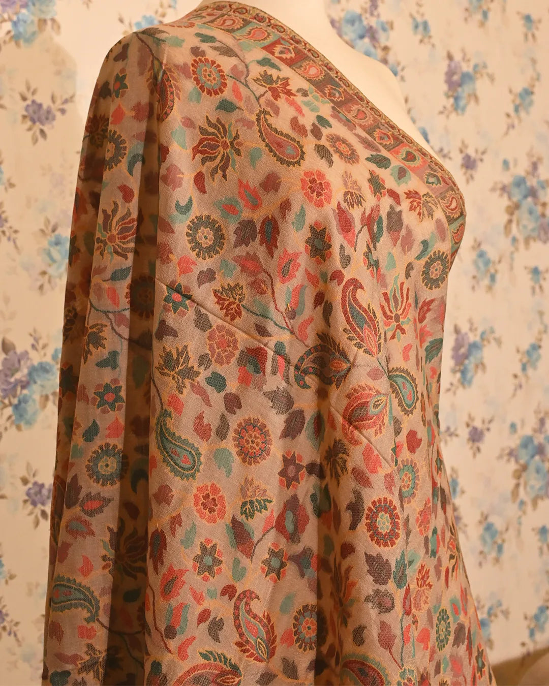 Gulkaar Kani Pashmina