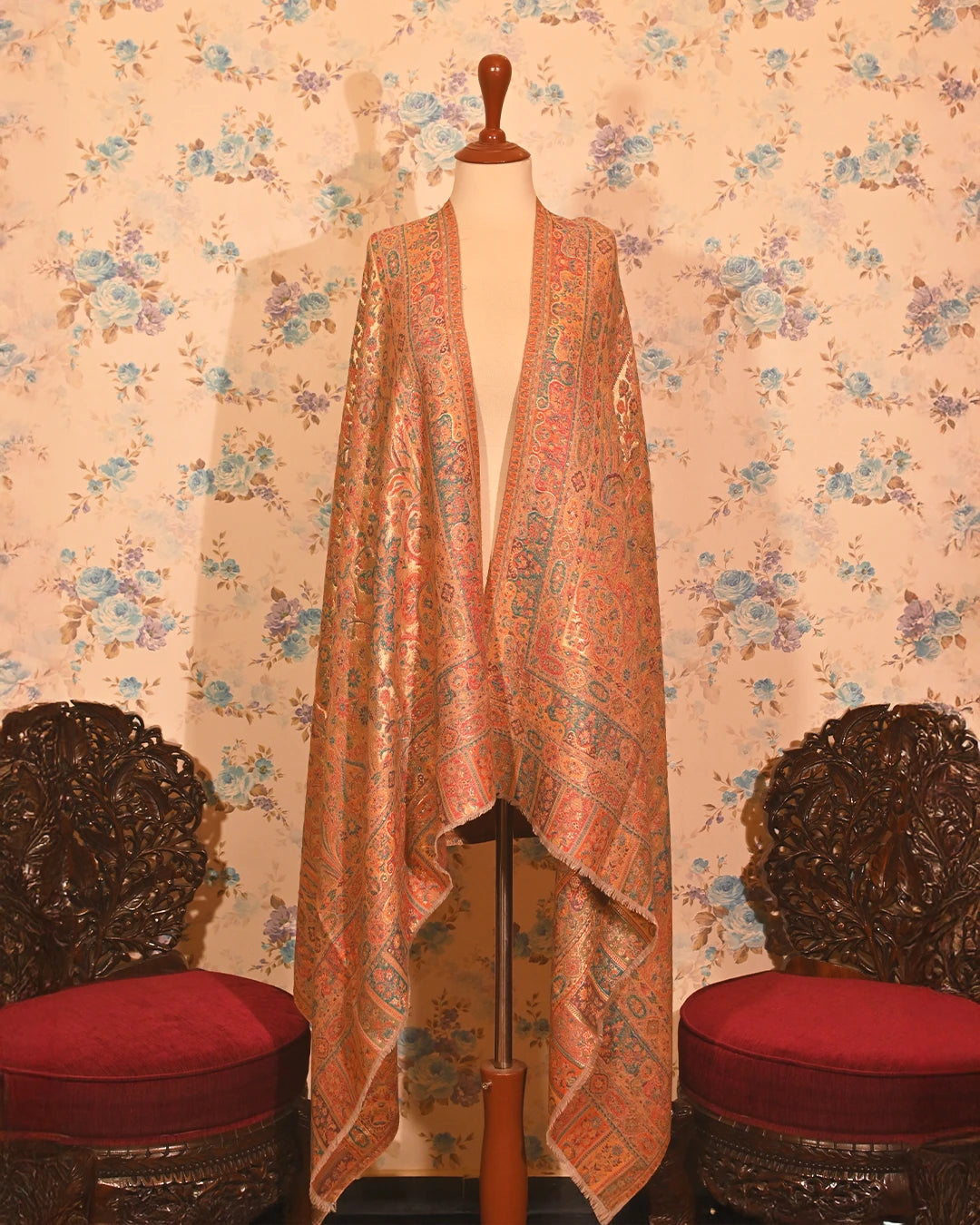 Mehraab Tapestry Pashmina