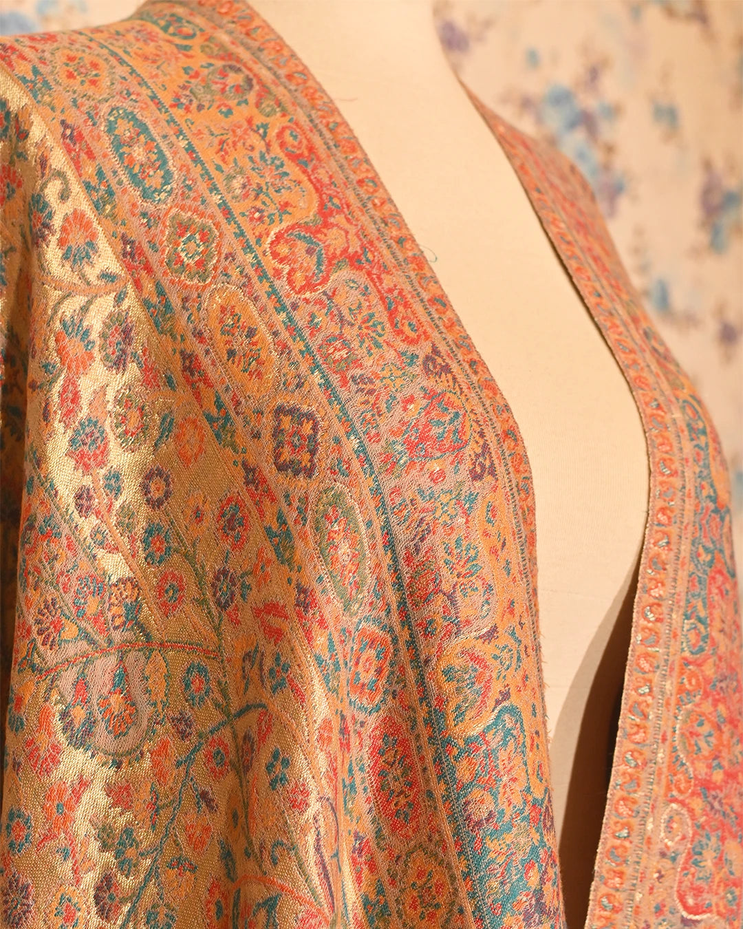 Mehraab Tapestry Pashmina