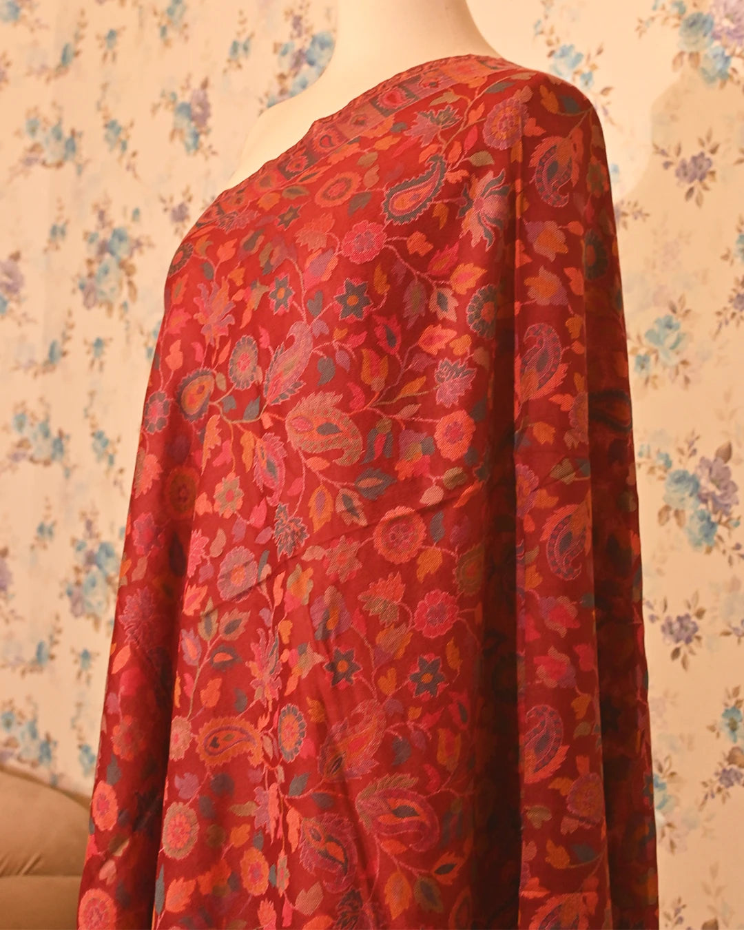 Rosette Jaal Kani Pashmina