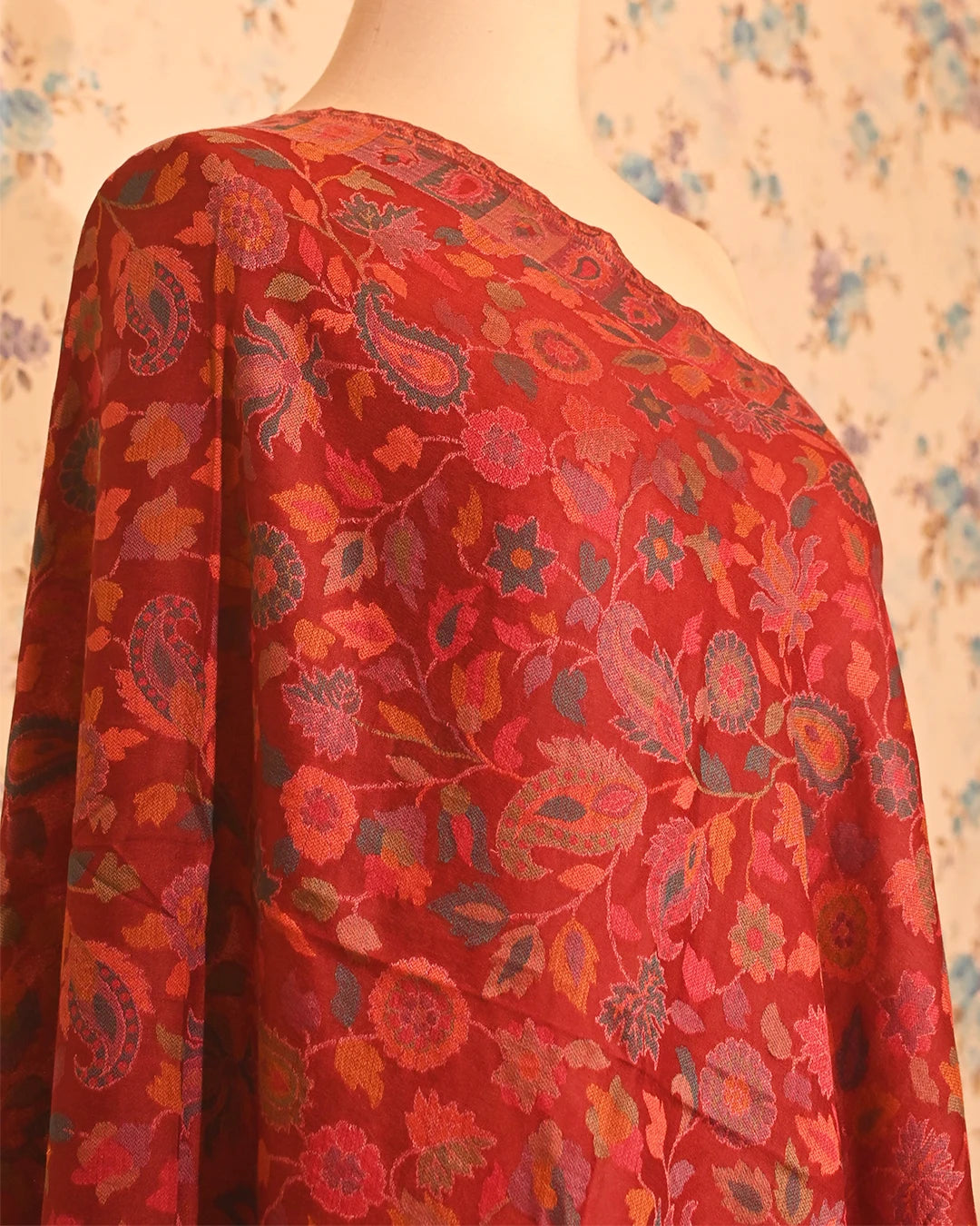 Rosette Jaal Kani Pashmina